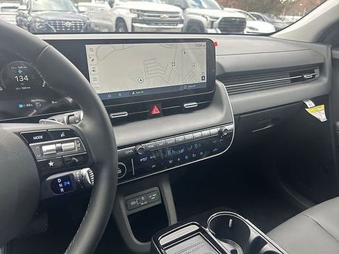 New 2026 Hyundai Ioniq 5 SEL image 34