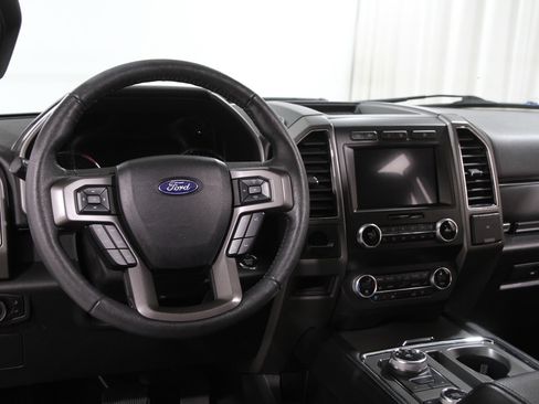 Certified 2020 Ford Expedition XLT w/ Equipment Group 202A image 7