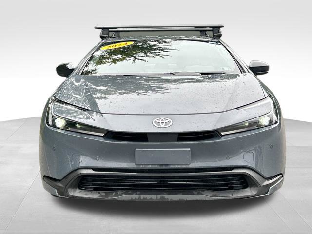 Used 2024 Toyota Prius LE AWD/4WD image 8