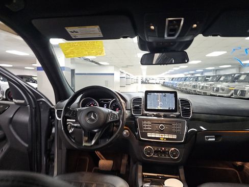 Used 2019 Mercedes-Benz GLS 450 GLS 450 image 9