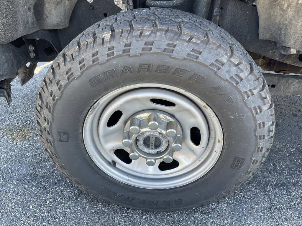 Used 2023 Ford F250 XL w/ Snow Plow Prep Package AWD/4WD image 2
