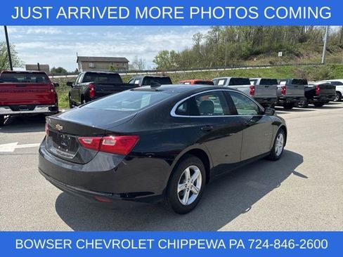Used 2024 Chevrolet Malibu LS w/ Driver Confidence Package image 7