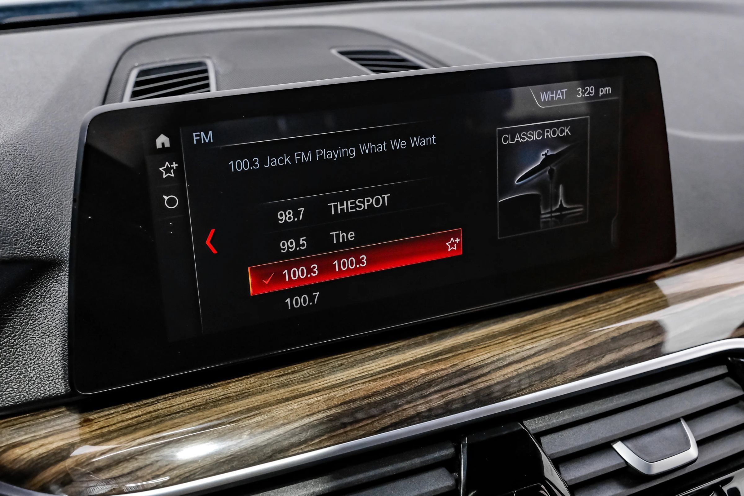 Used 2019 BMW 540i w/ M Sport Package RWD image 44