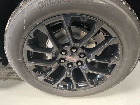 New 2026 GMC Yukon Elevation w/ Elevation Premium Package image 4