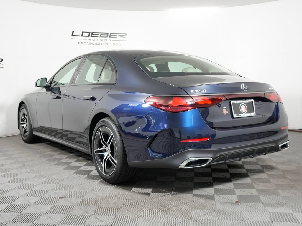 New 2027 Mercedes-Benz E 350 4MATIC Sedan image 3