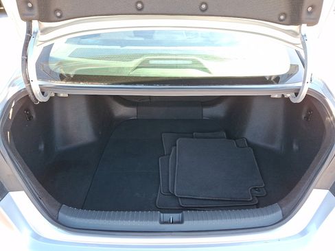 Used 2024 Honda Accord EX image 29