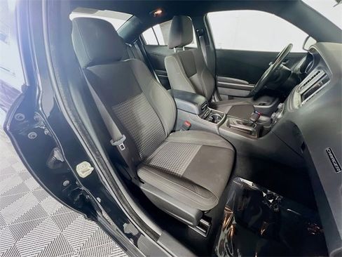 Used 2023 Dodge Charger SXT image 29