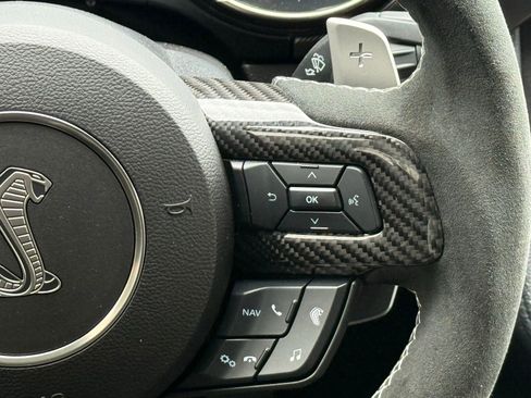Used 2021 Ford Mustang Shelby GT500 w/ Technology Package image 27