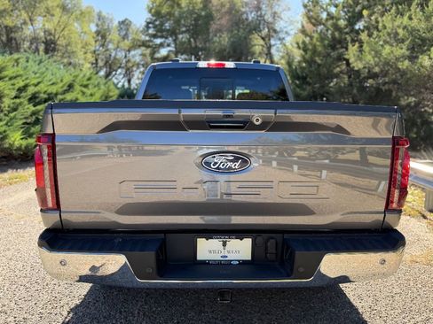 Used 2024 Ford F150 Lariat w/ FX4 Off-Road Package image 7