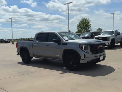 Used 2023 GMC Sierra 1500 Elevation image 6