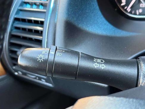 Used 2011 INFINITI QX56 4WD w/ Theater Pkg image 58