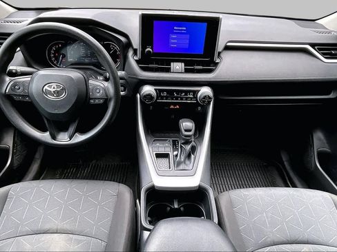Used 2023 Toyota RAV4 XLE FWD image 16
