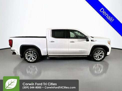 Used 2020 GMC Sierra 1500 Denali w/ Denali Ultimate Package AWD/4WD image 18