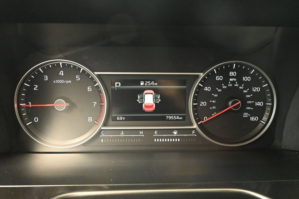 Used 2023 Kia Sorento LX AWD/4WD image 23