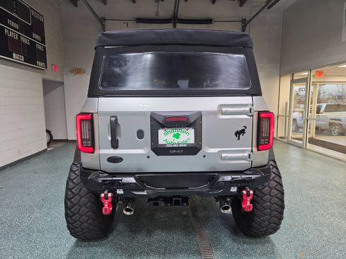 Used 2022 Ford Bronco Black Diamond image 11