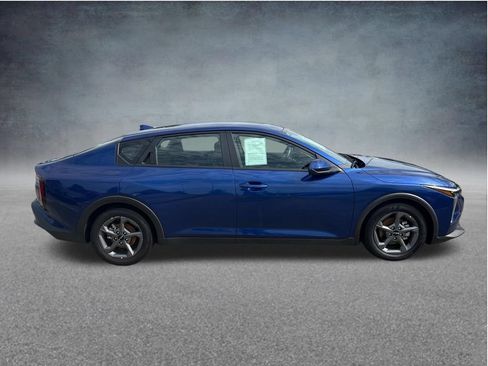 Used 2025 Kia K4 FWD image 11