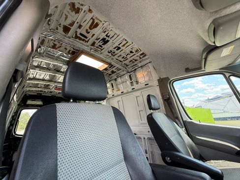 Used 2008 Dodge Sprinter 2500 RWD image 40