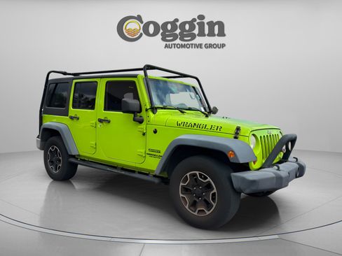 Used 2012 Jeep Wrangler Unlimited Sport image 7