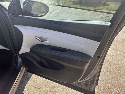 New 2025 Hyundai Tucson SEL image 14