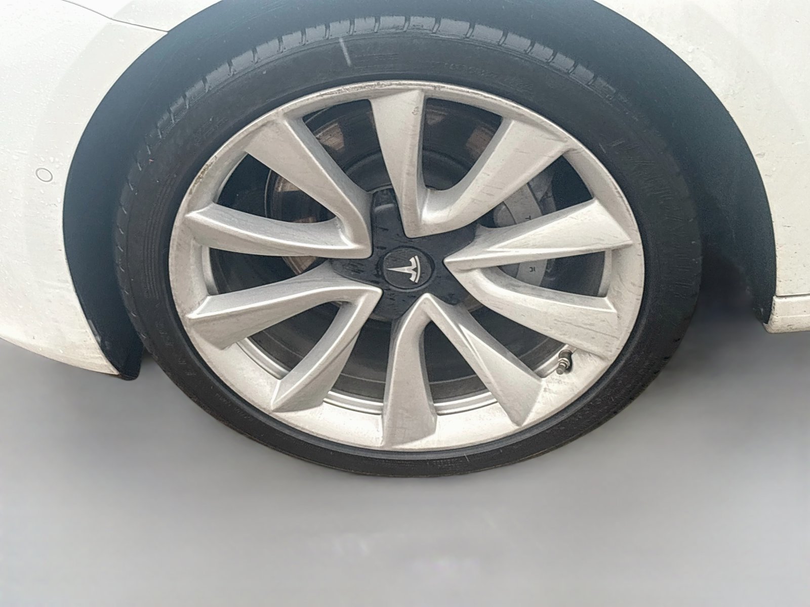 Used 2019 Tesla Model 3 Standard Range Plus RWD image 28