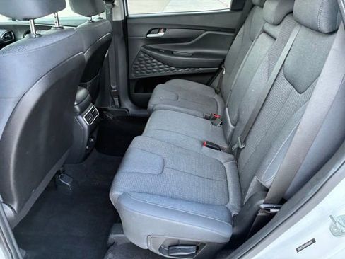 Used 2023 Hyundai Santa Fe SEL FWD image 9