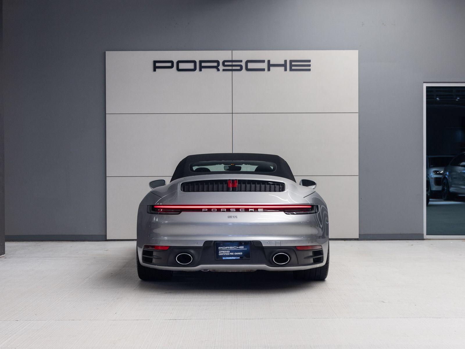 Certified 2021 Porsche 911 Carrera RWD image 6