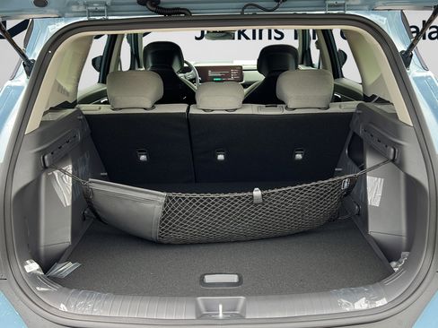 New 2027 Kia Seltos S FWD image 9