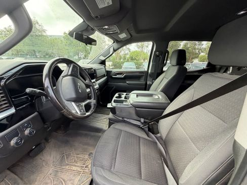 Used 2022 Chevrolet Silverado 1500 RST w/ Protection Package RWD image 6