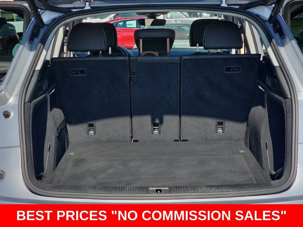 Used 2023 Audi Q5 2.0T Premium Plus w/ Premium Plus Package AWD/4WD image 12