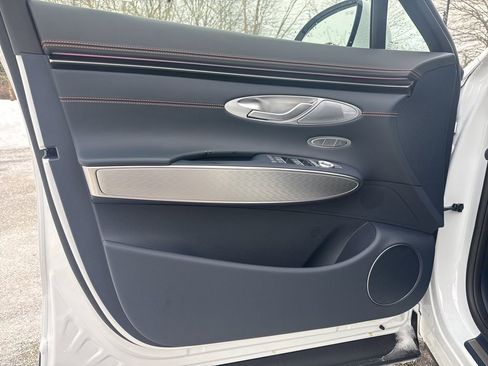 New 2026 Genesis GV70 2.5T Sport Prestige image 12