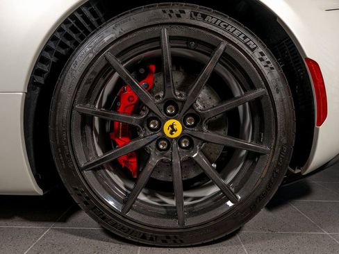 Certified 2023 Ferrari SF90 Spider Base image 40