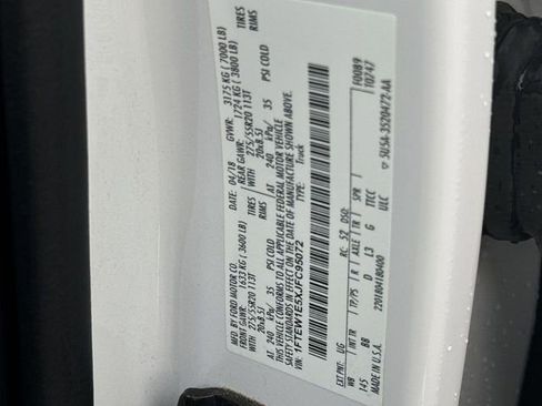 Used 2018 Ford F150 Platinum w/ Equipment Group 701A Luxury image 31