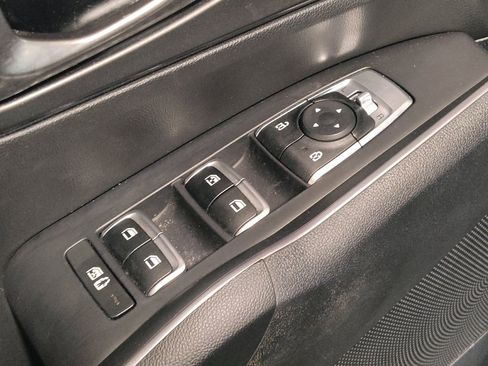 Used 2023 Kia Sorento LX FWD image 27