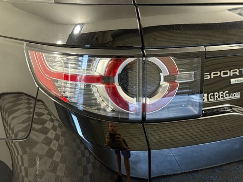 Used 2019 Land Rover Discovery Sport HSE AWD/4WD image 35