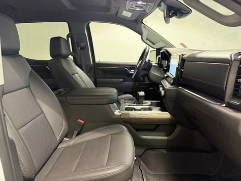 Certified 2023 GMC Sierra 1500 SLT w/ SLT Premium Plus Package AWD/4WD image 29