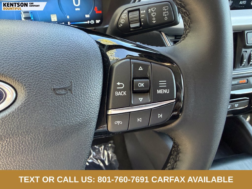 Used 2025 Ford Escape Platinum AWD/4WD image 16