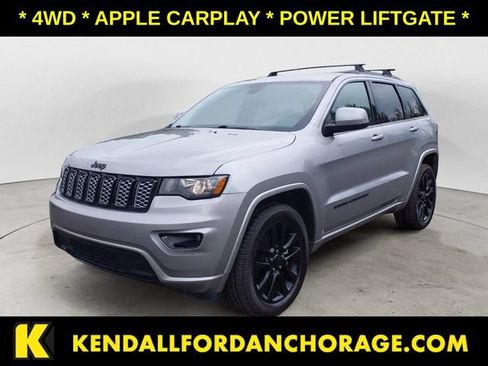 Used 2018 Jeep Grand Cherokee Altitude AWD/4WD image 1