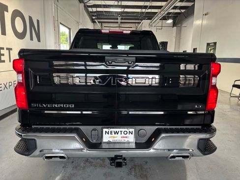 New 2025 Chevrolet Silverado 1500 LT w/ Z71 Off-Road Package image 30