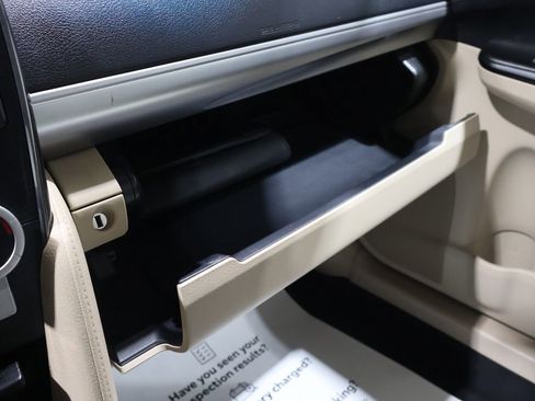 Used 2012 Toyota Camry LE image 27