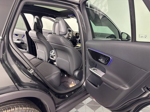New 2026 Mercedes-Benz GLC 300 GLC 300 image 15