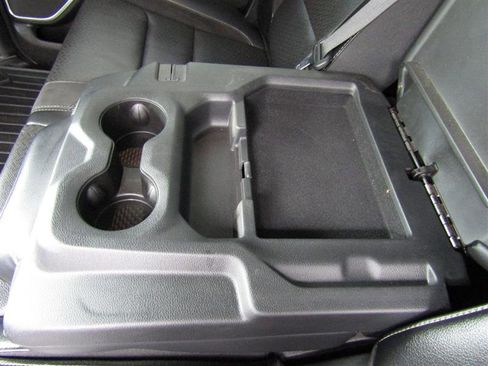 Used 2019 RAM 1500 Laramie image 33