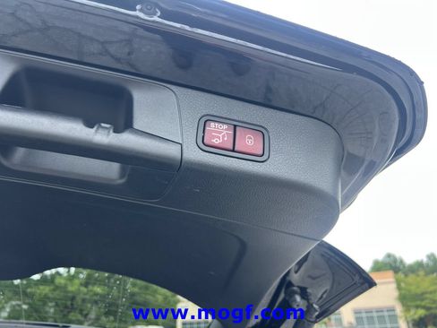 Used 2023 Mercedes-Benz GLB 250 image 26