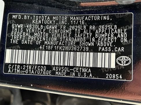 Used 2017 Toyota Camry image 30