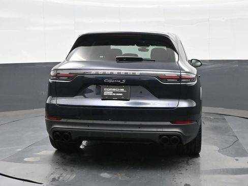 Certified 2023 Porsche Cayenne S Platinum AWD/4WD image 6