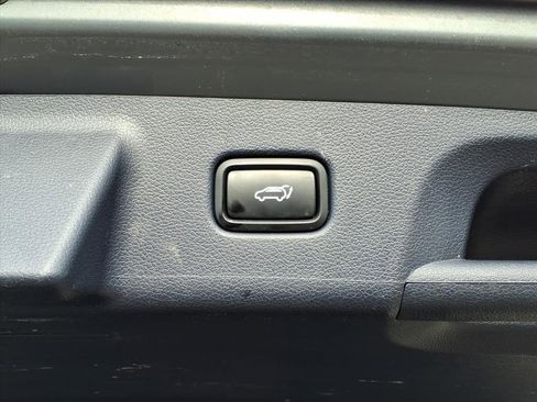 Used 2024 Hyundai Palisade Limited image 26