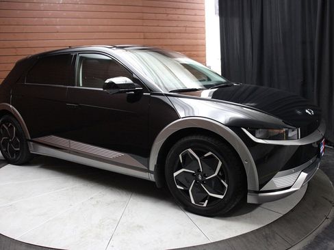 Used 2024 Hyundai Ioniq 5 Limited image 8