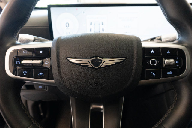 Used 2025 Genesis GV80 2.5T Standard AWD/4WD image 6