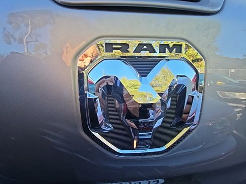 Used 2021 RAM 1500 Big Horn image 8