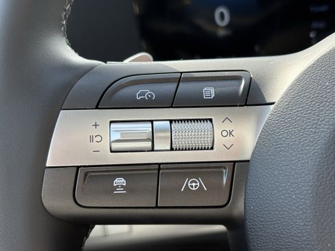 Used 2025 Hyundai Kona SEL image 17