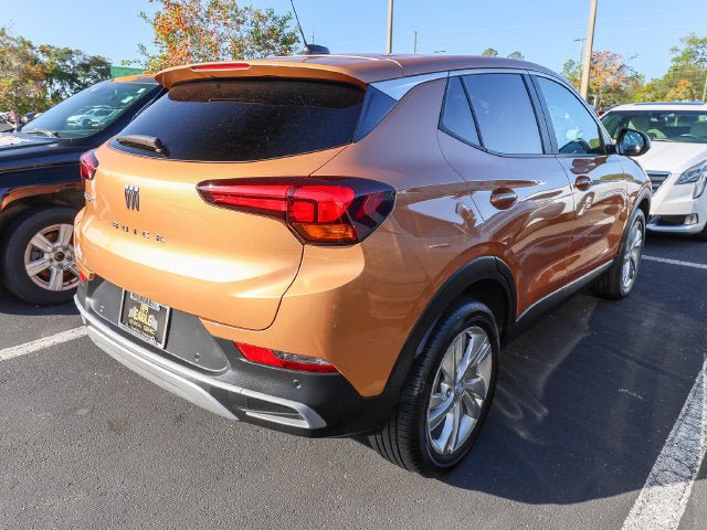 Used 2025 Buick Encore GX Preferred w/ Advanced Technology Package FWD image 4
